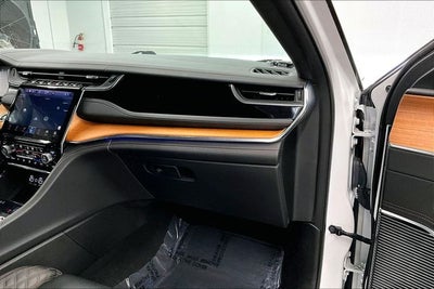 2023 Jeep Grand Cherokee L Summit 4x4 - Pano Roof - Htd/Cooled Massaging Leather