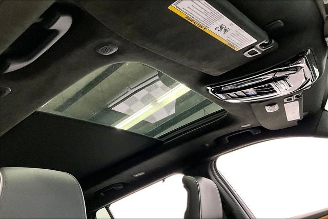 2023 Jeep Grand Cherokee L Summit 4x4 - Pano Roof - Htd/Cooled Massaging Leather