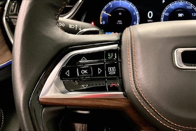 2025 Jeep Grand Cherokee L Summit 4X4-Sunroof-Navigation
