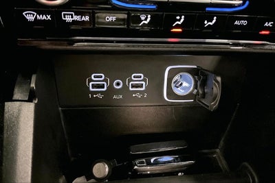 2025 Jeep Grand Cherokee L Summit 4X4-Sunroof-Navigation