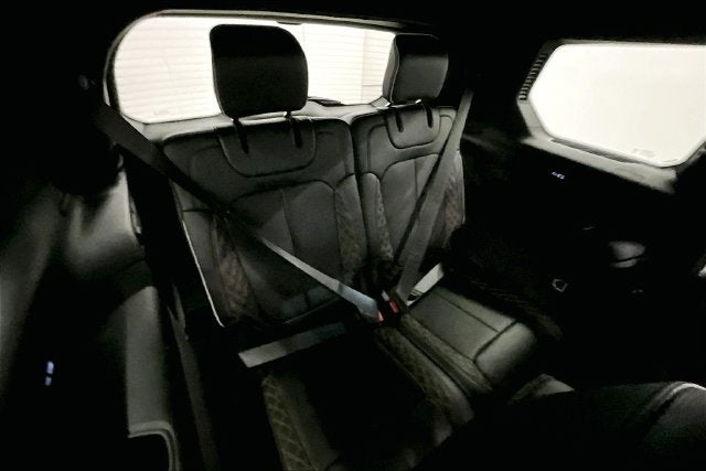 2025 Jeep Grand Cherokee L Summit 4X4-Sunroof-Navigation