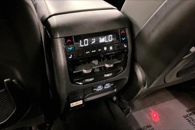 2025 Jeep Grand Cherokee L Summit 4X4-Sunroof-Navigation