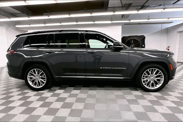 2022 Jeep Grand Cherokee L Summit 4x4 - Pano Roof - Htd/Cooled Massaging Seats