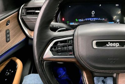 2022 Jeep Grand Cherokee L Summit 4x4 - Pano Roof - Htd/Cooled Massaging Seats