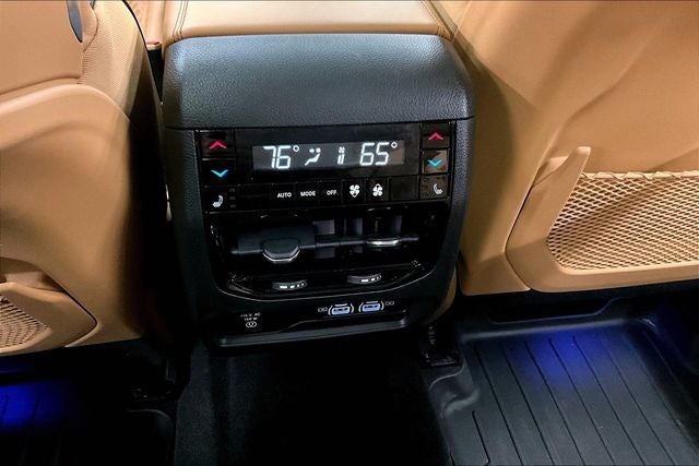 2022 Jeep Grand Cherokee L Summit 4x4 - Pano Roof - Htd/Cooled Massaging Seats