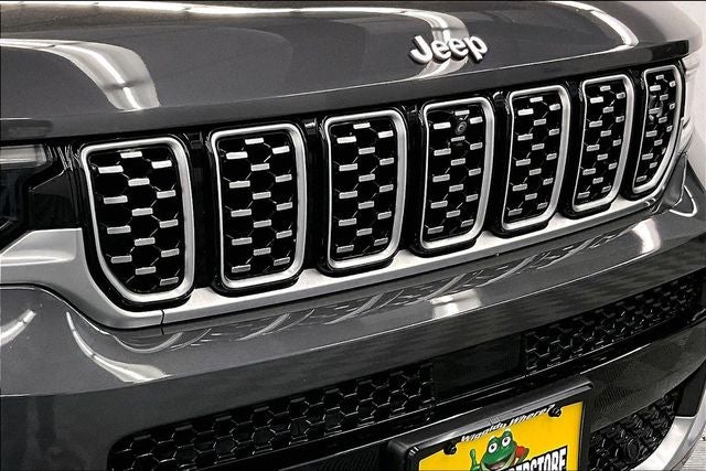 2022 Jeep Grand Cherokee L Summit 4x4 - Pano Roof - Htd/Cooled Massaging Seats