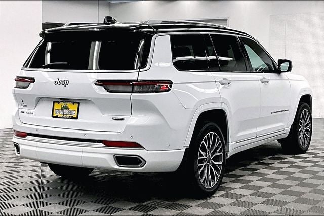 2023 Jeep Grand Cherokee L Summit 4x4 - Reserve Pkg - Htd/Cooled Massaging Seats