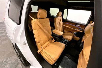 2023 Jeep Grand Cherokee L Summit 4x4 - Reserve Pkg - Htd/Cooled Massaging Seats