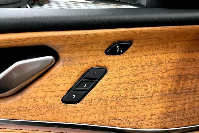 2023 Jeep Grand Cherokee L Summit 4x4 - Reserve Pkg - Htd/Cooled Massaging Seats