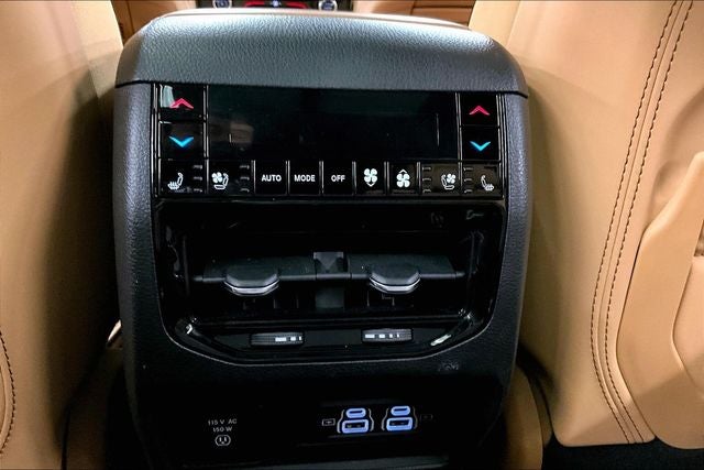 2023 Jeep Grand Cherokee L Summit 4x4 - Reserve Pkg - Htd/Cooled Massaging Seats