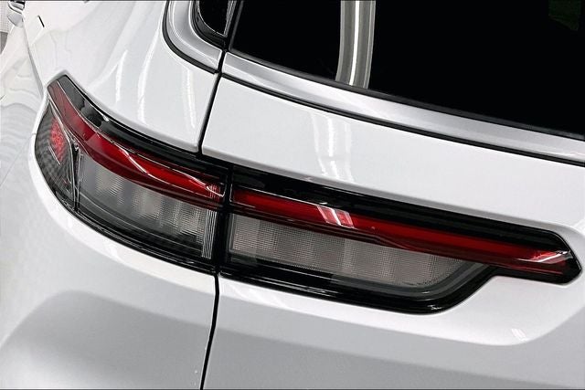 2023 Jeep Grand Cherokee L Summit 4x4 - Reserve Pkg - Htd/Cooled Massaging Seats