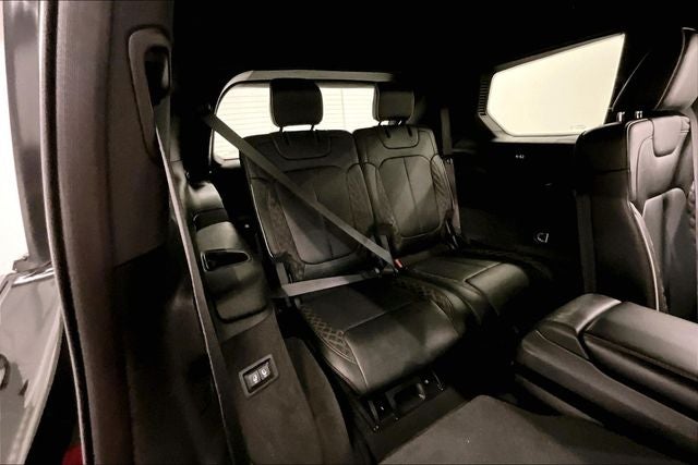 2023 Jeep Grand Cherokee L Summit 4x4-Pano Roof-Htd/Cooled Massaging Leather