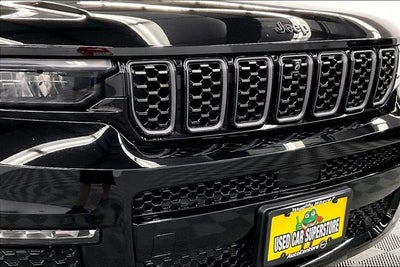 2023 Jeep Grand Cherokee L Summit 4x4-Pano Roof-Htd/Cooled Massaging Leather