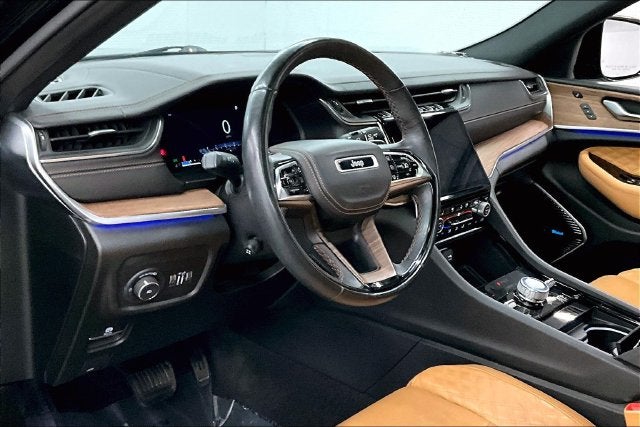 2021 Jeep Grand Cherokee L Summit 4x4-Pano Roof-Htd/Cooled Massaging Leather
