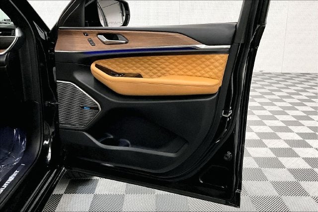 2021 Jeep Grand Cherokee L Summit 4x4-Pano Roof-Htd/Cooled Massaging Leather