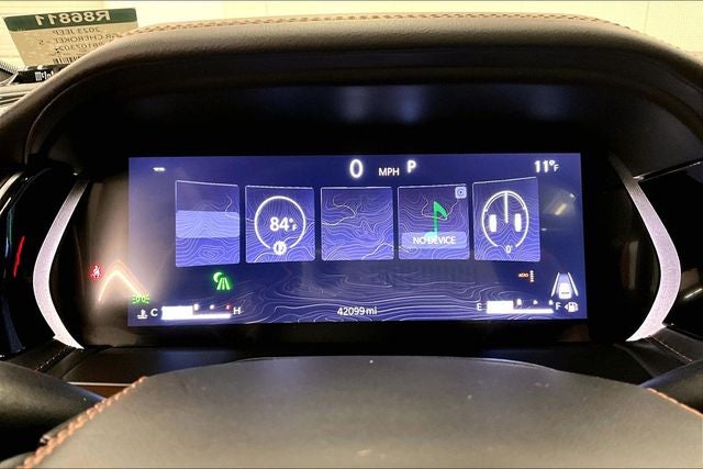 2023 Jeep Grand Cherokee L Summit 4x4 - Pano Roof - Htd/Cooled Massaging Seats