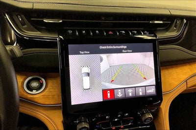 2023 Jeep Grand Cherokee L Summit 4x4 - Pano Roof - Htd/Cooled Massaging Seats