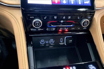 2023 Jeep Grand Cherokee L Summit 4x4 - Pano Roof - Htd/Cooled Massaging Seats
