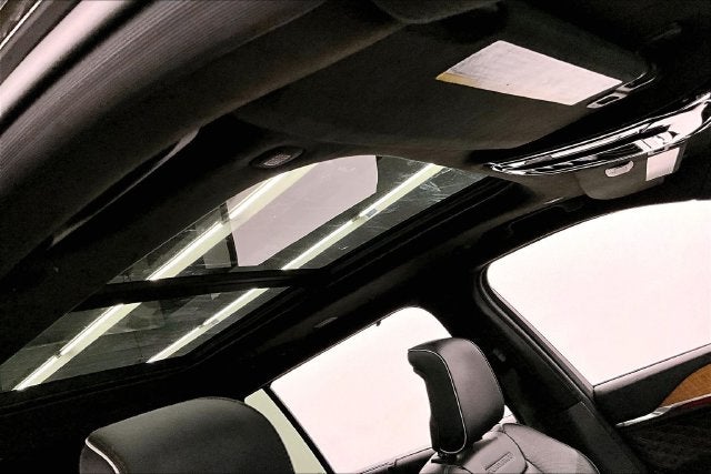 2024 Jeep Grand Cherokee L Summit 4x4-Pano Roof-Htd/Cooled Massaging Leather-21'' Wh