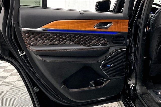 2024 Jeep Grand Cherokee L Summit