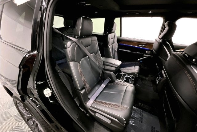 2024 Jeep Grand Cherokee L Summit