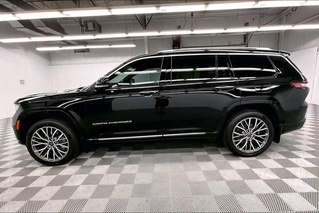 2023 Jeep Grand Cherokee L Summit 4x4-Reserve Pkg-Pano Roof-Htd/Cooled Massaging Lea