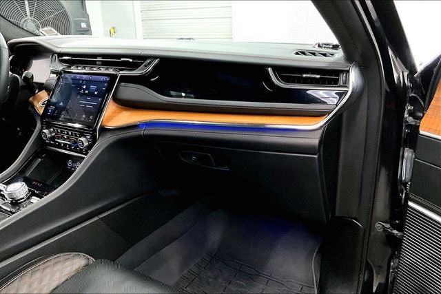 2023 Jeep Grand Cherokee L Summit 4x4-Reserve Pkg-Pano Roof-Htd/Cooled Massaging Lea