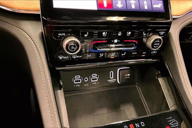 2023 Jeep Grand Cherokee L Summit 4x4-Reserve Pkg-Pano Roof-Htd/Cooled Massaging Lea