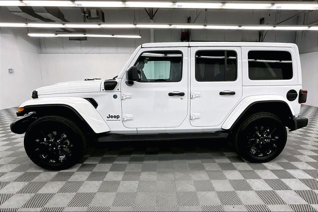 2025 Jeep Wrangler Sahara 4xe