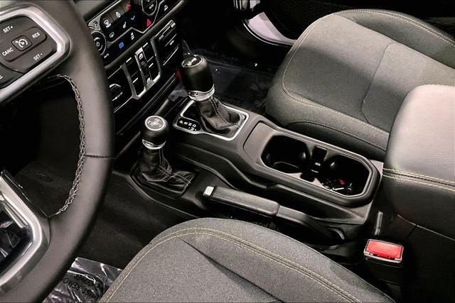2025 Jeep Wrangler Sahara 4xe