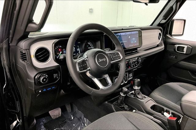 2025 Jeep Wrangler Sahara 4xe 4x4 - Adaptive Cruise - Blind Spot Detection