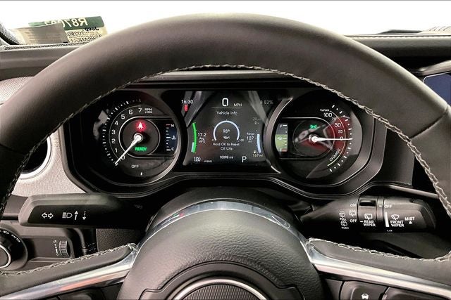 2025 Jeep Wrangler Sahara 4xe