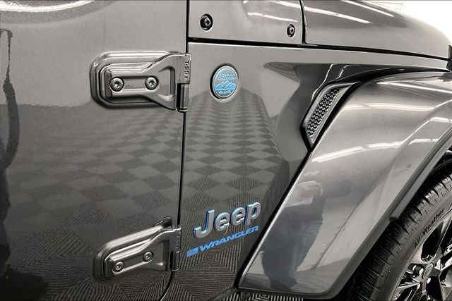 2025 Jeep Wrangler Sahara 4xe