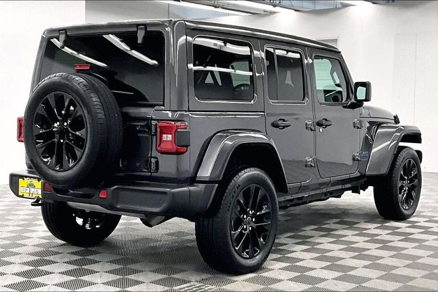 2025 Jeep Wrangler Sahara 4xe