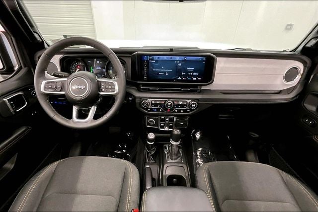 2025 Jeep Wrangler Sahara 4xe