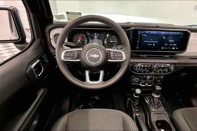 2025 Jeep Wrangler Sahara 4xe