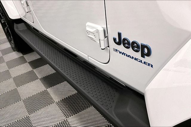 2025 Jeep Wrangler Sahara 4xe