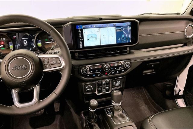 2025 Jeep Wrangler Sahara 4xe