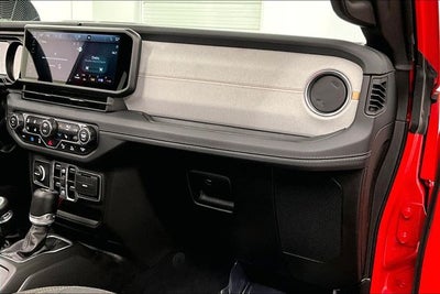 2025 Jeep Wrangler Sahara 4xe