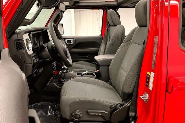 2025 Jeep Wrangler Sahara 4xe