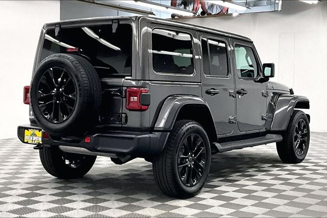 2025 Jeep Wrangler Sahara 4xe