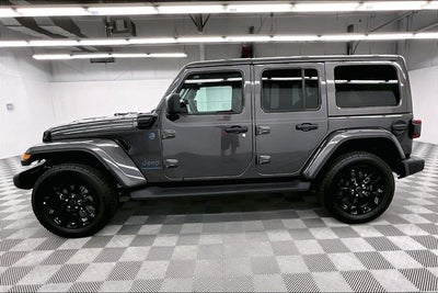 2025 Jeep Wrangler Sahara 4xe