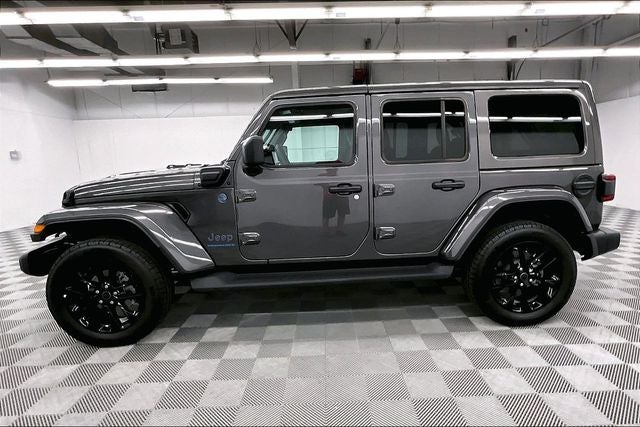2025 Jeep Wrangler Sahara 4xe