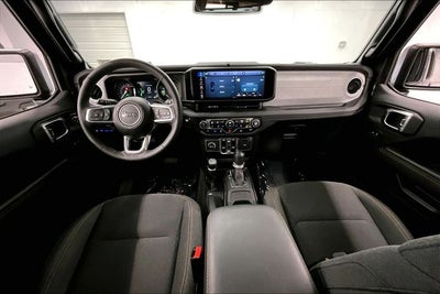 2025 Jeep Wrangler Sahara 4xe