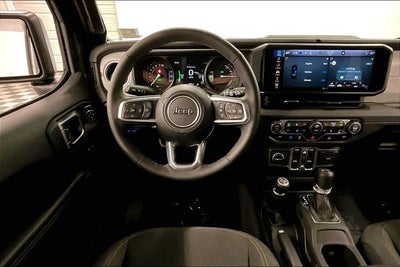 2025 Jeep Wrangler Sahara 4xe