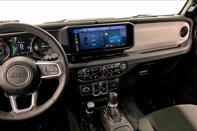 2025 Jeep Wrangler Sahara 4xe