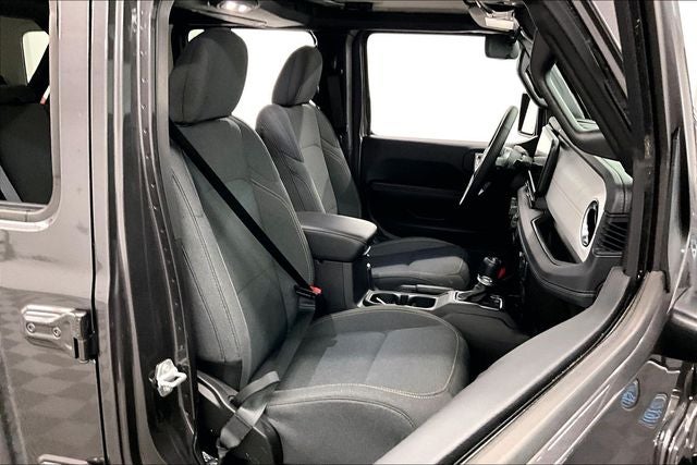 2025 Jeep Wrangler Sahara 4xe