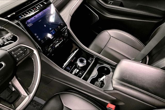 2025 Jeep Grand Cherokee 4xe 4x4 - Pano Roof - Adaptive Cruise - Htd Seats