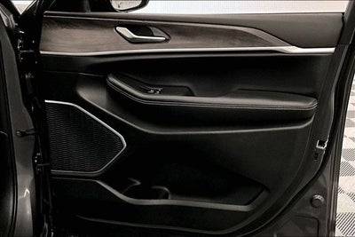 2025 Jeep Grand Cherokee 4xe 4x4 - Pano Roof - Adaptive Cruise - Htd Seats