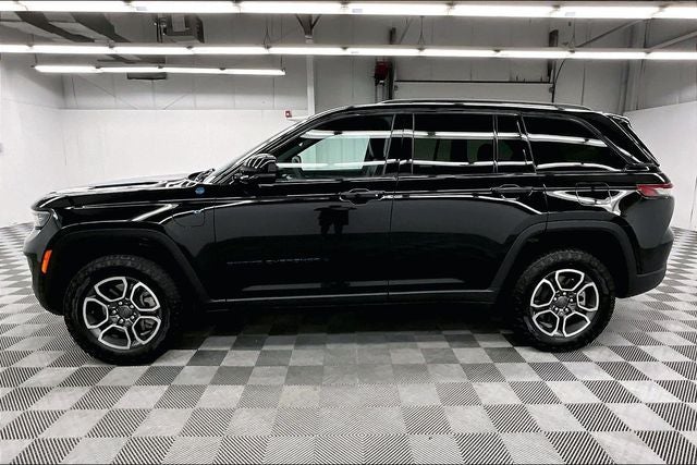 2023 Jeep Grand Cherokee Trailhawk 4xe 4x4 - Adaptive Cruise - Htd/Cooled Seats